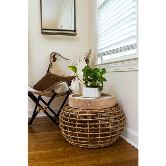 Hello Honey® White Round Fluted Stoneware Flower Pot Set